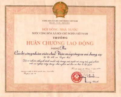 Huan chuong LD hang 3 (1984)